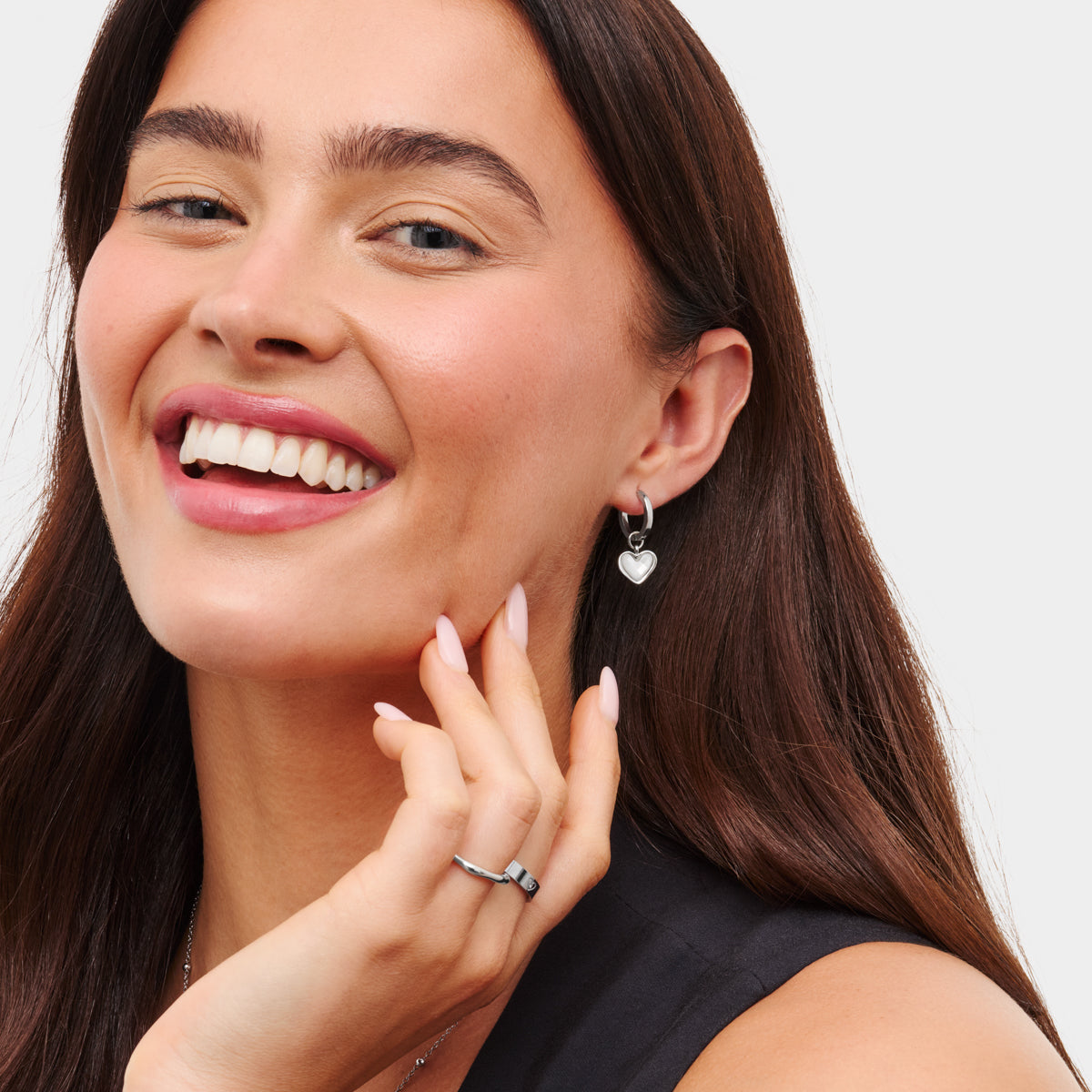 White Quartz Heart Huggie Abbott Earrings (Silver)