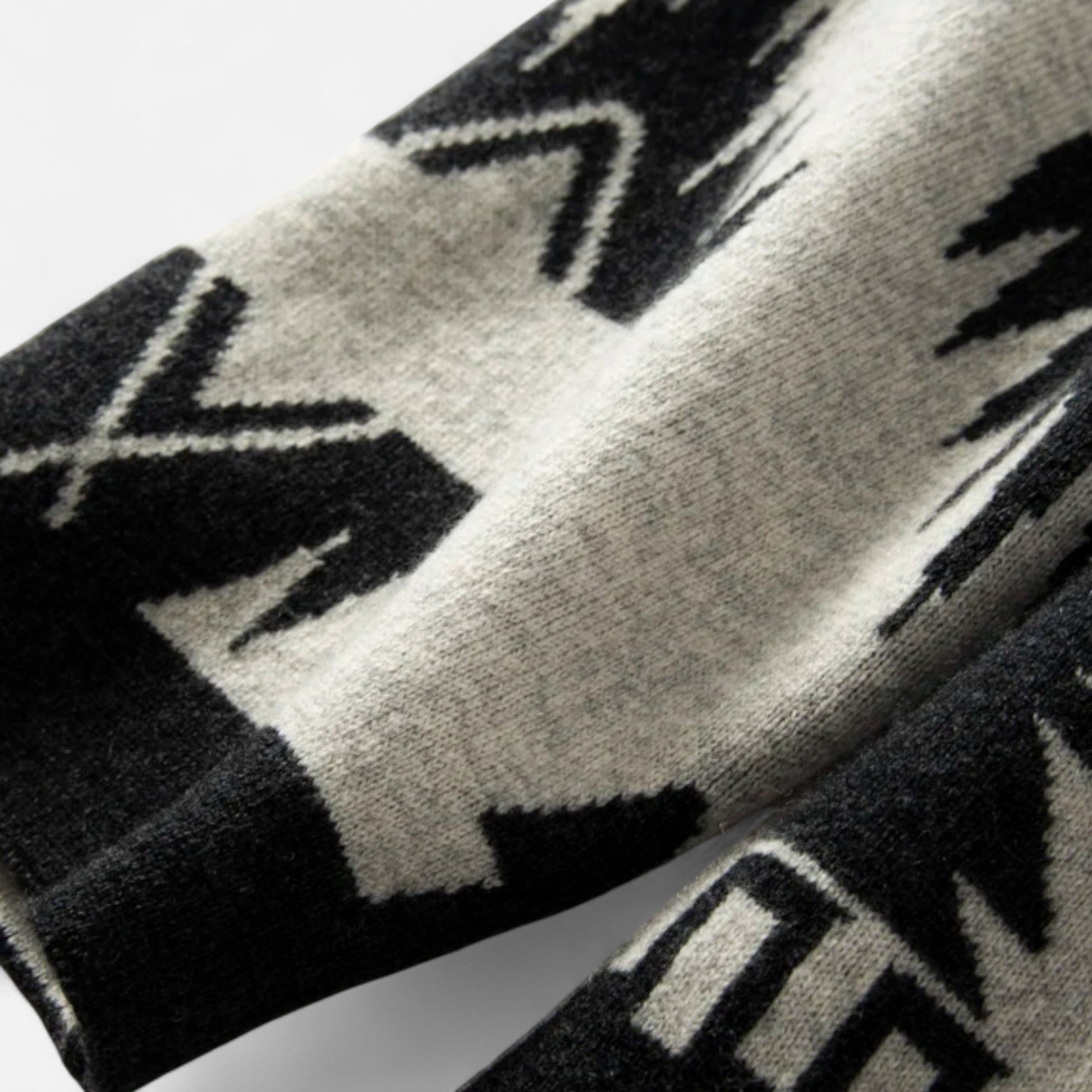 Women’s 100% Cashmere Tassel Cardigan – Vintage Jacquard Elegance - Sofia Maris