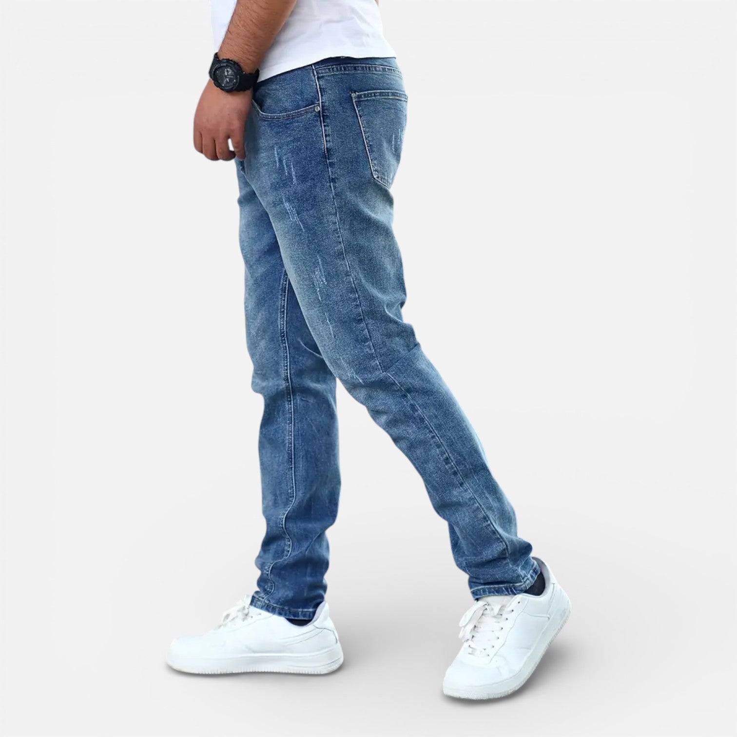 Men’s Classic Jeans – Slim Fit Stretch Denim Pants