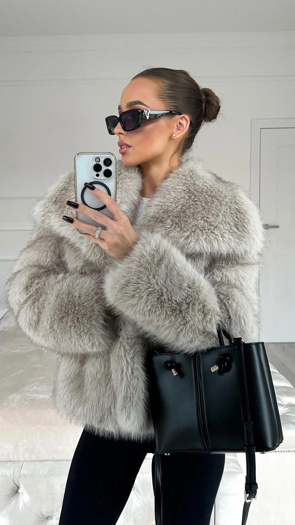 Alena | Elegant Faux Fur Jacket - Sofia Maris