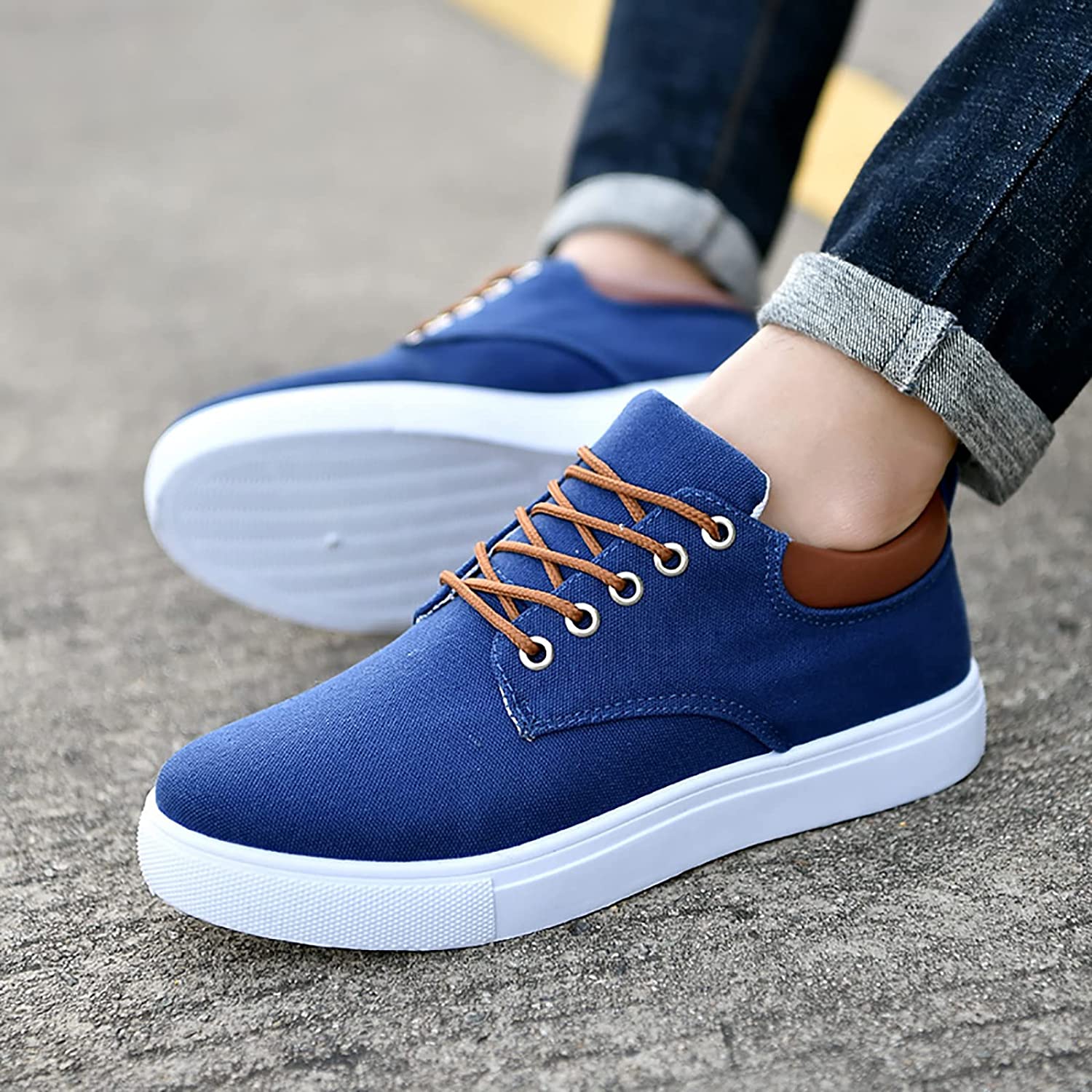 Men's Lace-Up Canvas Trainers - Low-Top Flat Sole with Contrast Heel Tab