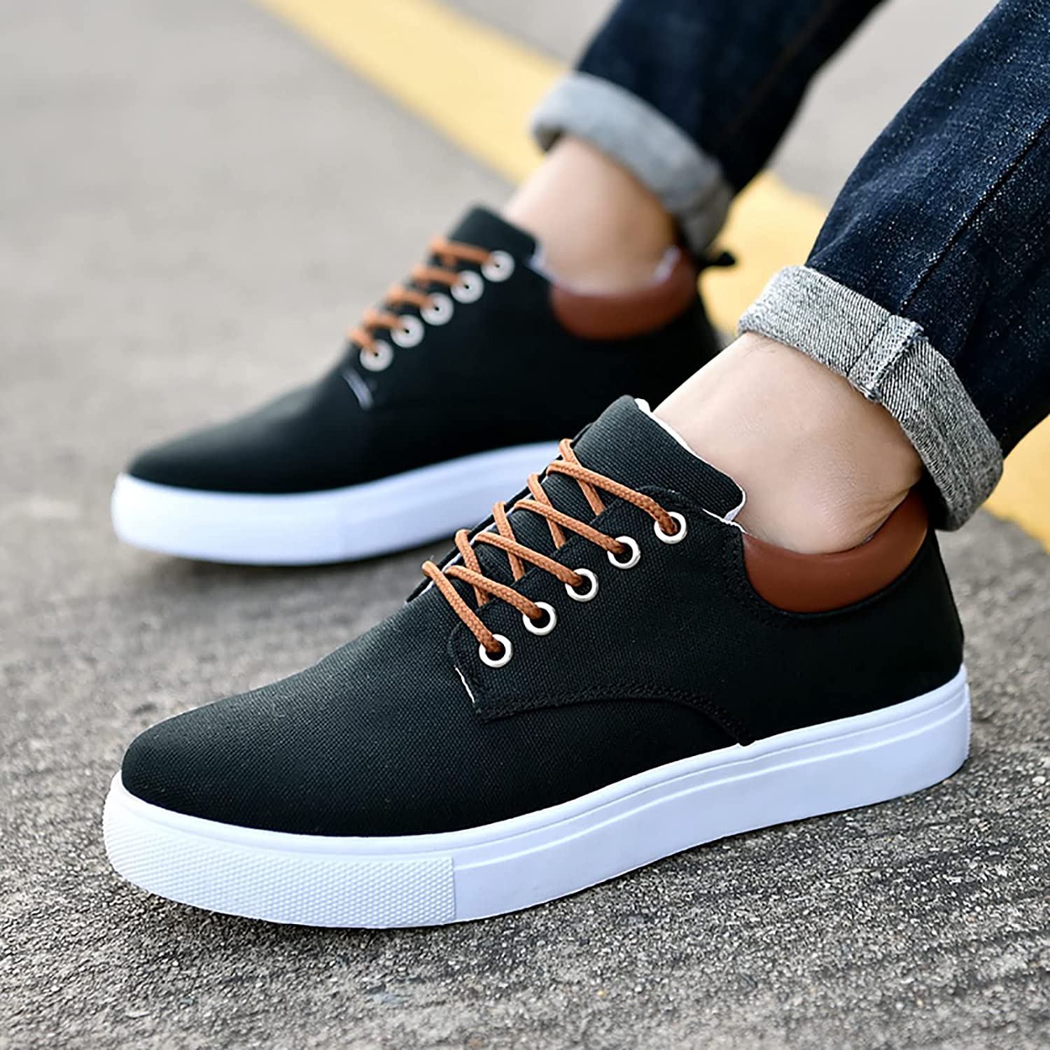 Men's Lace-Up Canvas Trainers - Low-Top Flat Sole with Contrast Heel Tab