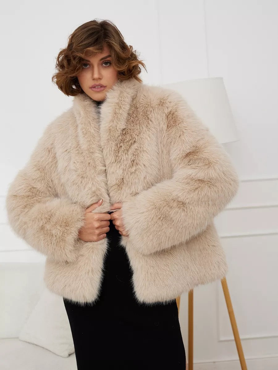 Elegant Faux Fur Winter Jacket