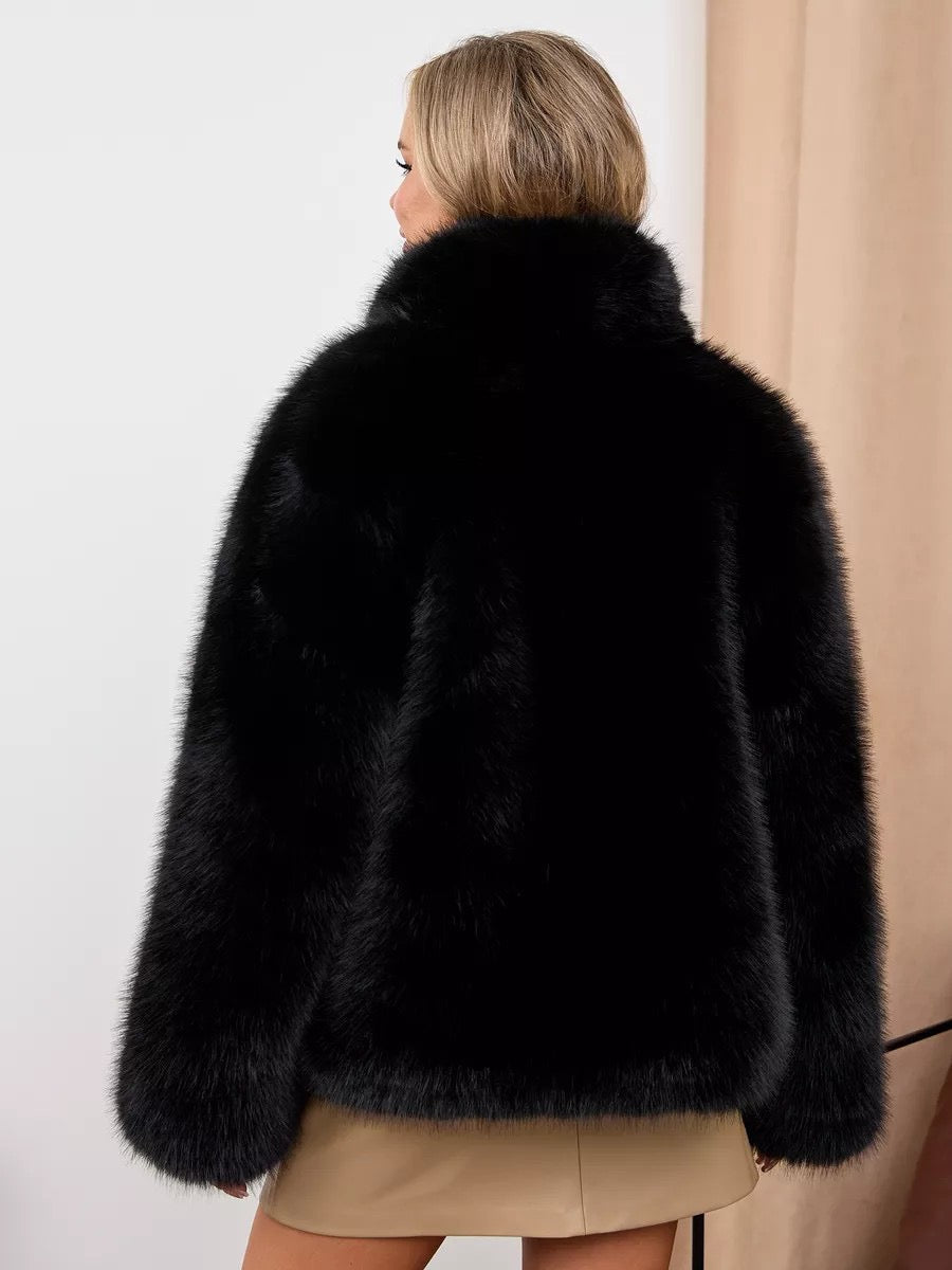 Elegant Faux Fur Winter Jacket