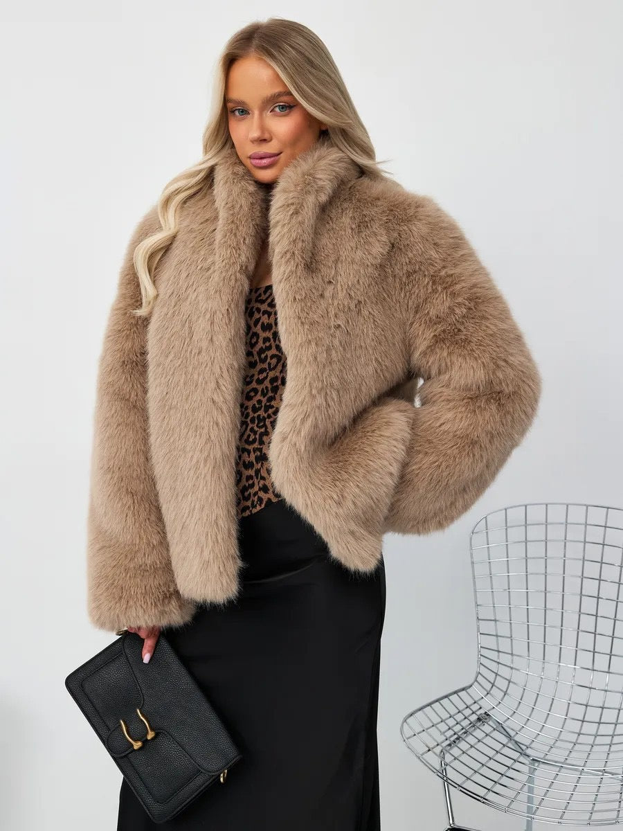 Elegant Faux Fur Winter Jacket