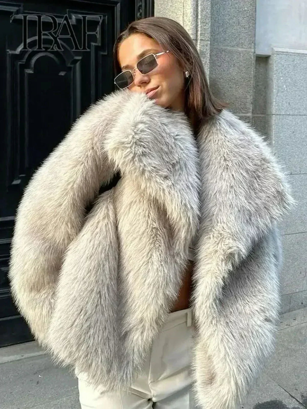 Alena | Elegant Faux Fur Jacket - Sofia Maris