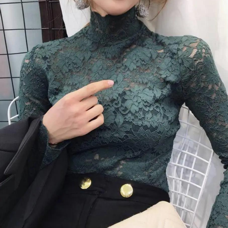 Noa - Elegant Floral Lace Turtleneck Women’s Top