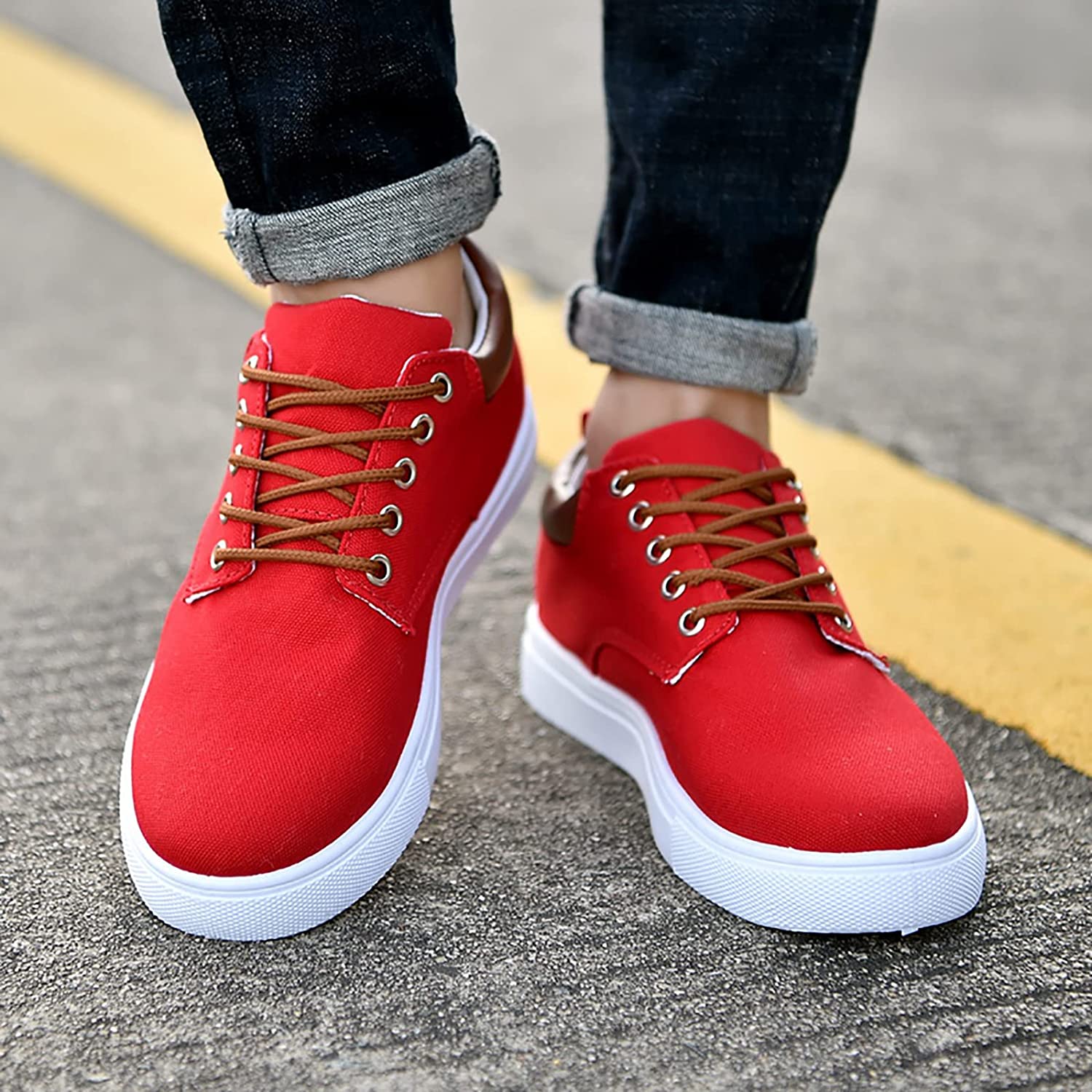 Men's Lace-Up Canvas Trainers - Low-Top Flat Sole with Contrast Heel Tab