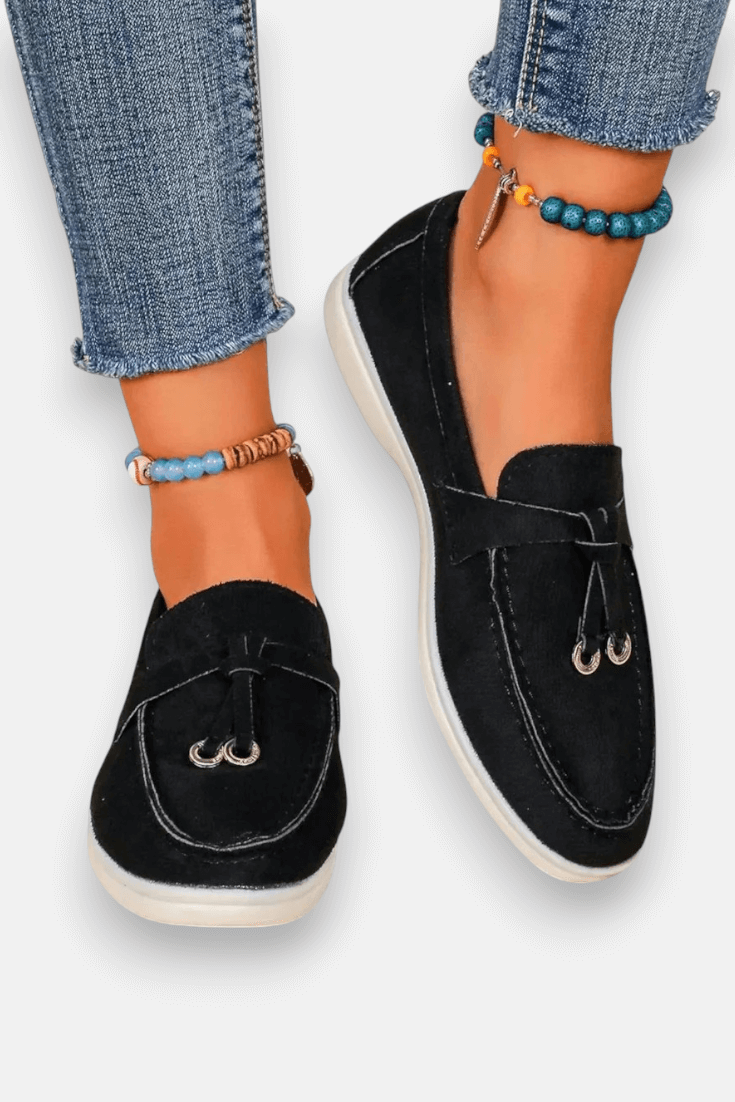Sofia Maris | Women's Soft Leather Retro Slip-On Shoes – Chunky Sole Comfort