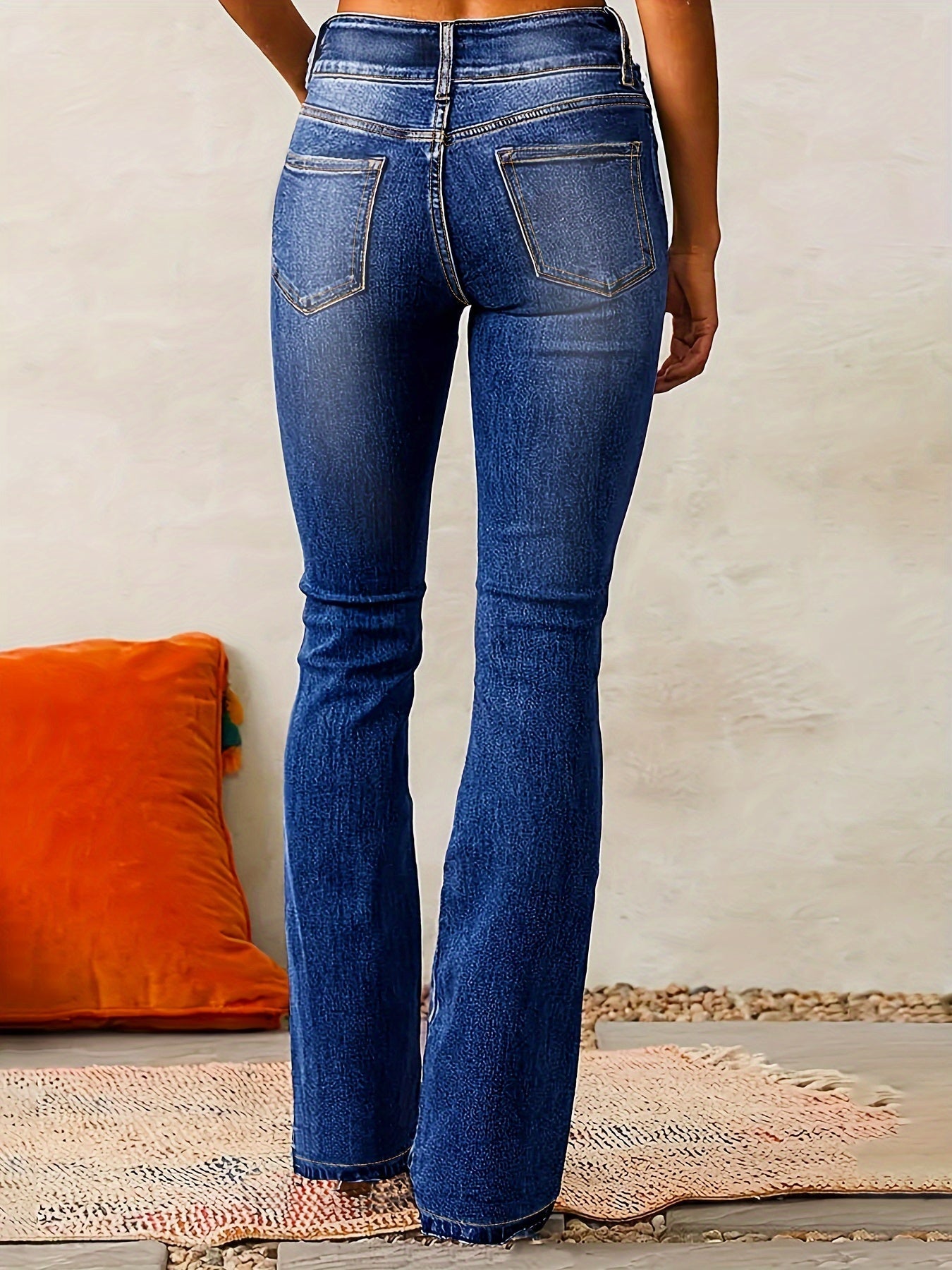 Women’s High-Waisted Flared Jeans - Sofia Maris