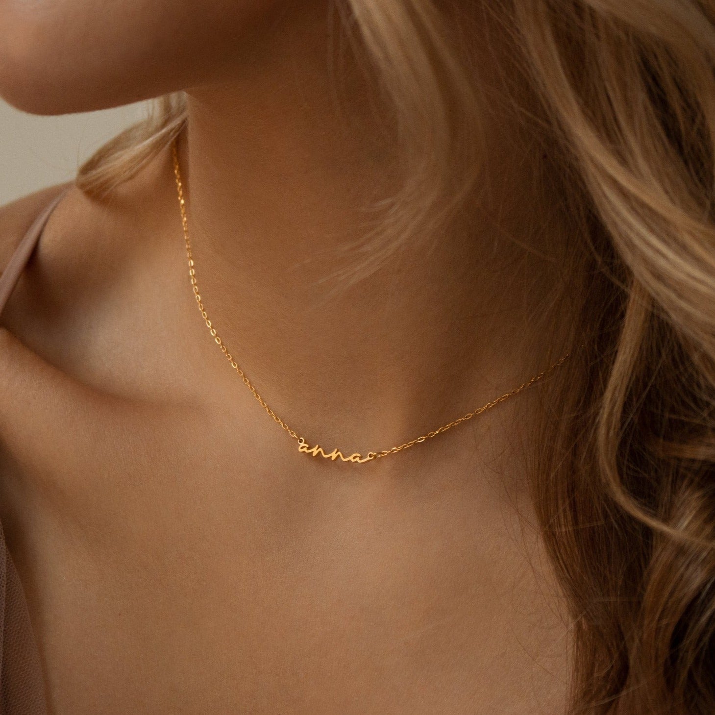 Linnea | Minimalist Summer Name Necklace in Gold or Silver